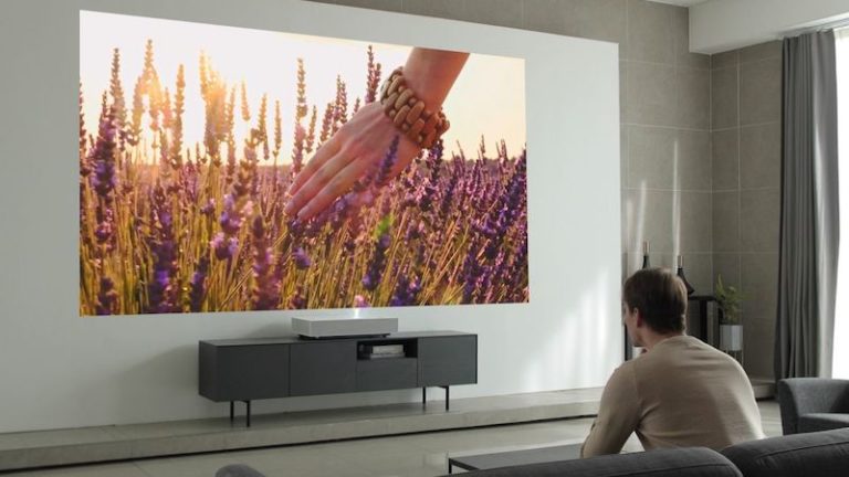 LG anuncia HU85L, un nuevo proyector láser de alcance ultracorto